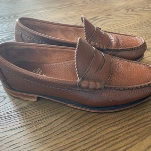 BROOKS BROTHERS Hand Sewn Penny Loafers. Grain Leather